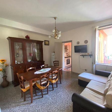 Casa Vacanza Santa Teresa Di Riva Extérieur photo